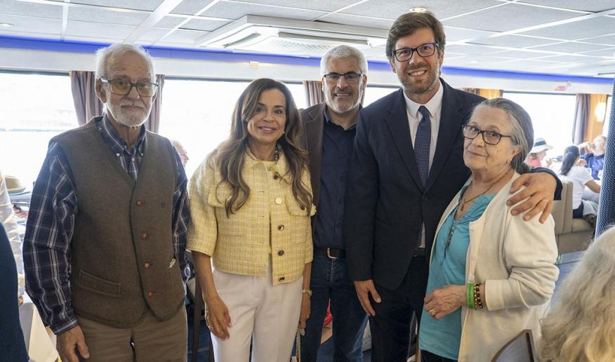 Senhora da Hora no Passeio Matosinhos S&eacute;nio
