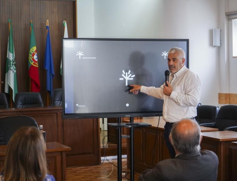 Apresentada a nova imagem institucional da Junta de Freguesia da Senhora da Hora
